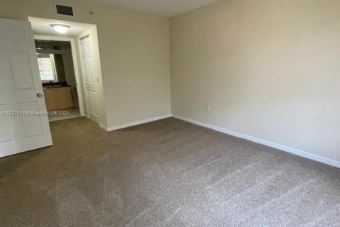 Copropriété à louer à West Palm Beach, Floride: 2 chambres, 98.48 m2 № 1832292 - photo 13