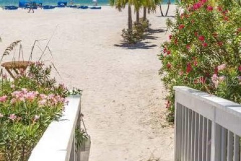 Casa en venta en Saint Petersburg, Florida, 3 dormitorios, 111.85 m2 № 2387487 - foto 21