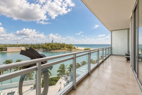 Copropriété à vendre à Bal Harbour, Floride: 2 chambres, 186.64 m2 № 2435230 - photo 14