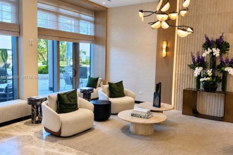 Copropriété à vendre à Bal Harbour, Floride: 2 chambres, 186.64 m2 № 2435230 - photo 21