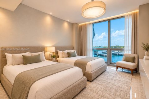 Copropriété à vendre à Bal Harbour, Floride: 2 chambres, 186.64 m2 № 2435230 - photo 9