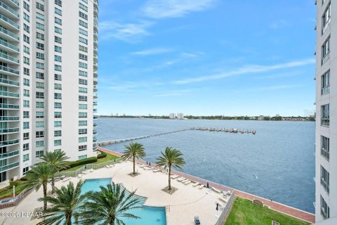 Condominio en venta en Holly Hill, Florida, 2 dormitorios, 156.91 m2 № 2124384 - foto 20