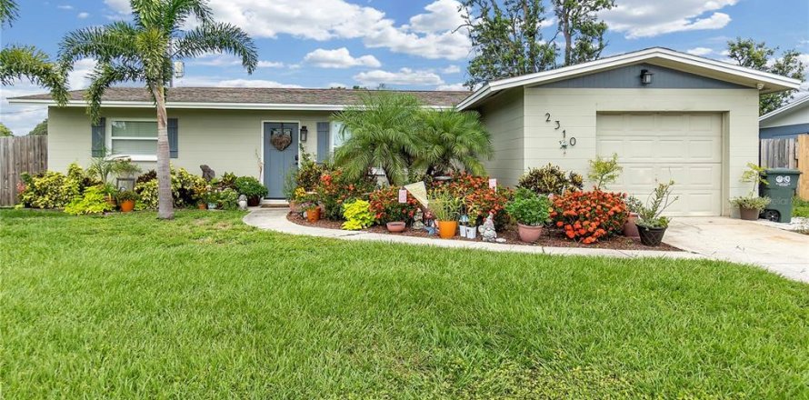 Casa en Bradenton, Florida 3 dormitorios, 111.3 m2 № 1829960