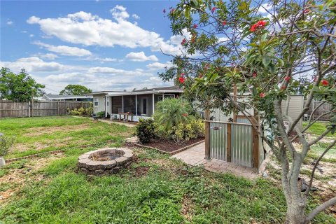 House in Bradenton, Florida 3 bedrooms, 111.3 sq.m. № 1829960 - photo 26