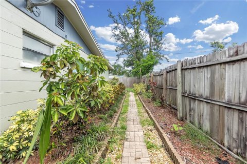 House in Bradenton, Florida 3 bedrooms, 111.3 sq.m. № 1829960 - photo 19