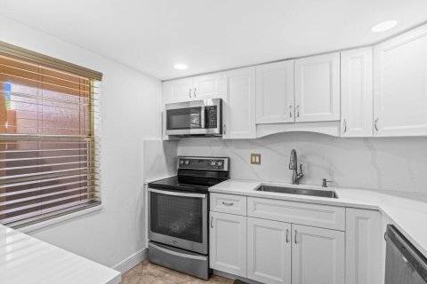 Condominio en venta en Delray Beach, Florida, 2 dormitorios, 85.47 m2 № 2181086 - foto 10