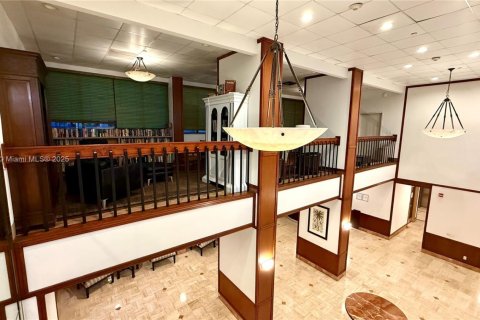 Copropriété à vendre à Aventura, Floride: 2 chambres, 136.19 m2 № 1877554 - photo 19