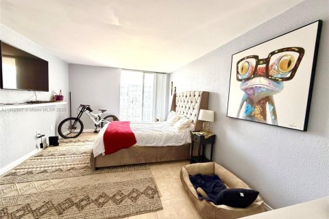 Copropriété à vendre à Aventura, Floride: 2 chambres, 136.19 m2 № 1877554 - photo 10