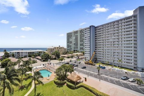 Condominio en venta en Fort Lauderdale, Florida, 1 dormitorio, 74.79 m2 № 2185347 - foto 23