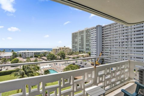 Condominio en venta en Fort Lauderdale, Florida, 1 dormitorio, 74.79 m2 № 2185347 - foto 26