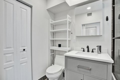 Condominio en venta en Fort Lauderdale, Florida, 1 dormitorio, 74.79 m2 № 2185347 - foto 16