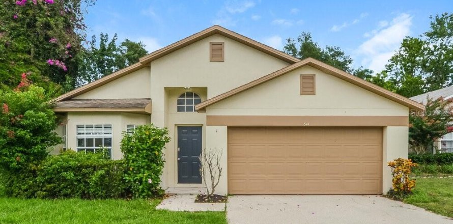 Villa ou maison à Apopka, Floride 3 chambres, 135.36 m2 № 2407008