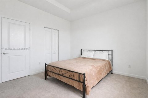 Купить таунхаус в Хомстед, Флорида 3 спальни, 123.37м2, № 2064340 - фото 23