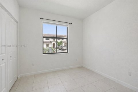 Купить таунхаус в Хомстед, Флорида 3 спальни, 123.37м2, № 2064340 - фото 15