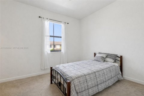 Купить таунхаус в Хомстед, Флорида 3 спальни, 123.37м2, № 2064340 - фото 28