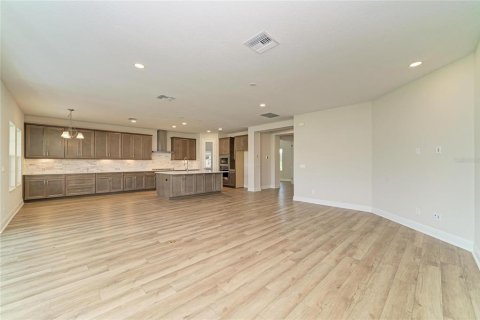 Villa ou maison à vendre à Dade City, Floride: 5 chambres, 330.55 m2 № 2236359 - photo 20