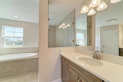 Villa ou maison à vendre à Dade City, Floride: 5 chambres, 330.55 m2 № 2236359 - photo 7