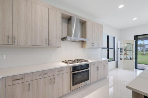 Купить виллу или дом в Бока-Ратон, Флорида 9 комнат, 472.5м2, № 2083936 - фото 7