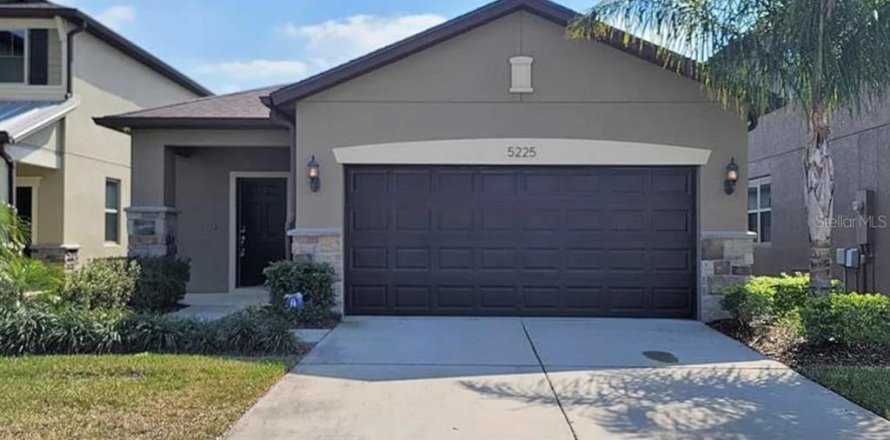House in Riverview, Florida 3 bedrooms, 144.93 sq.m. № 1837793