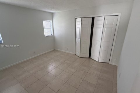 Copropriété à louer à Coral Springs, Floride: 3 chambres, 145.86 m2 № 2077766 - photo 12
