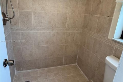 Copropriété à louer à Coral Springs, Floride: 3 chambres, 145.86 m2 № 2077766 - photo 17