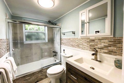 Condo in Fort Lauderdale, Florida, 1 bedroom  № 1950500 - photo 13