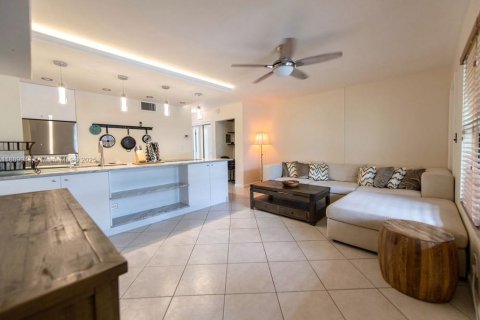 Condo in Fort Lauderdale, Florida, 1 bedroom  № 1950500 - photo 5