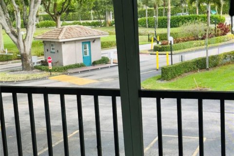 Condo in Boynton Beach, Florida, 2 bedrooms  № 1958705 - photo 14