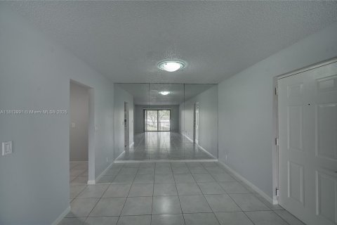 Condo in Boynton Beach, Florida, 2 bedrooms  № 1958705 - photo 7