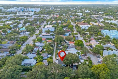 Villa ou maison à vendre à Fort Lauderdale, Floride: 2 chambres, 83.61 m2 № 1941074 - photo 24