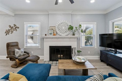 Casa en venta en Saint Petersburg, Florida, 2 dormitorios, 133.5 m2 № 2095773 - foto 9
