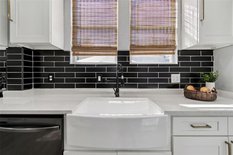 Casa en venta en Saint Petersburg, Florida, 2 dormitorios, 133.5 m2 № 2095773 - foto 20