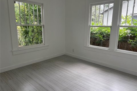 Villa ou maison à louer à Saint Petersburg, Floride: 4 chambres, 134.52 m2 № 2114780 - photo 14