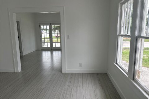 Villa ou maison à louer à Saint Petersburg, Floride: 4 chambres, 134.52 m2 № 2114780 - photo 8