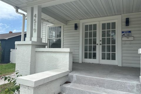 Villa ou maison à louer à Saint Petersburg, Floride: 4 chambres, 134.52 m2 № 2114780 - photo 5