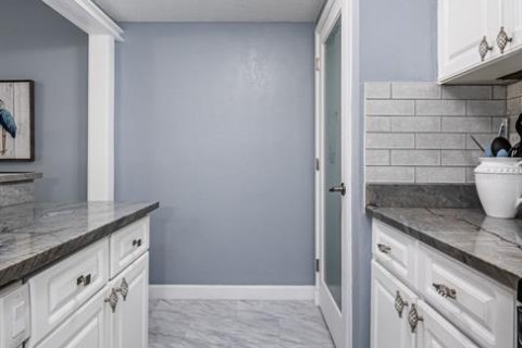 Condo in Palm Harbor, Florida, 2 bedrooms  № 1528919 - photo 16