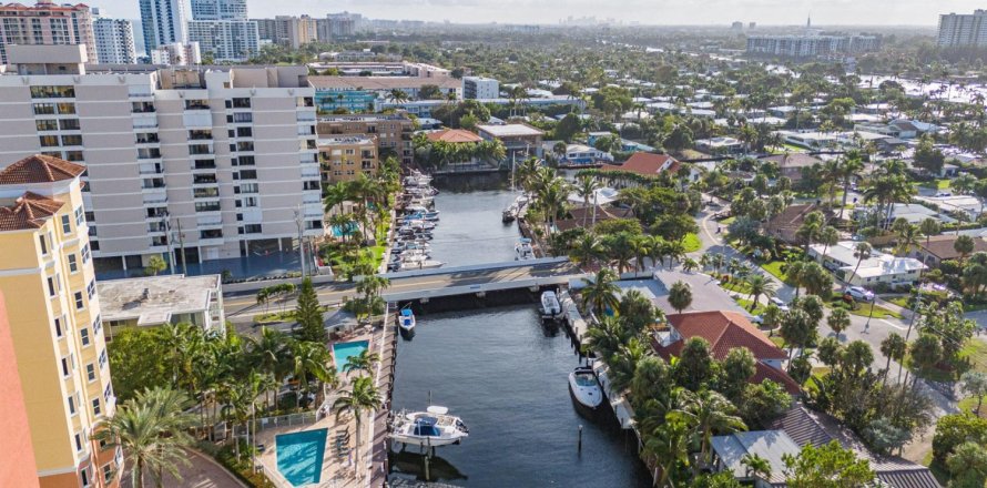 Condominio en Pompano Beach, Florida, 1 dormitorio № 870894