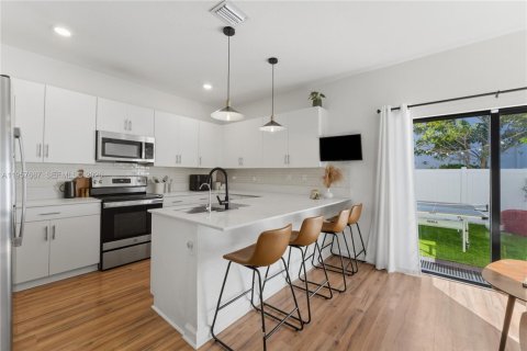 Купить таунхаус в Хайалиа, Флорида 1 комната, 153.29м2, № 2017737 - фото 9