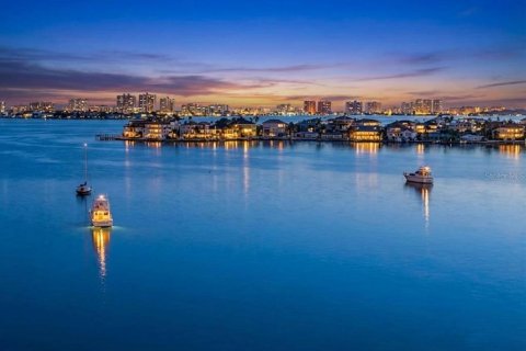 Купить кондоминиум в Беллеэйр Блафс, Флорида 5 комнат, 133.78м2, № 2151475 - фото 4