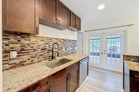 Villa ou maison à vendre à Valrico, Floride: 4 chambres, 212.47 m2 № 2222642 - photo 7