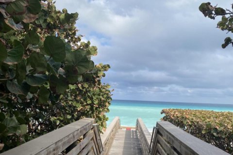 Condo in Jupiter, Florida, 2 bedrooms  № 754483 - photo 1