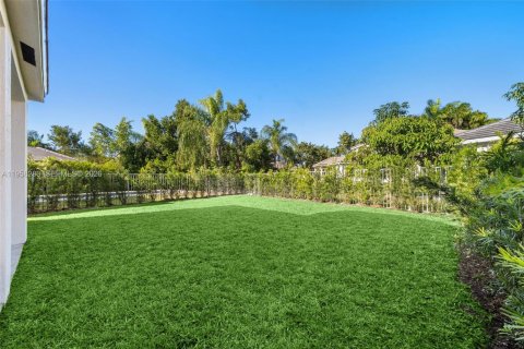 House in Weston, Florida 4 bedrooms, 195.09 sq.m. № 2022056 - photo 17