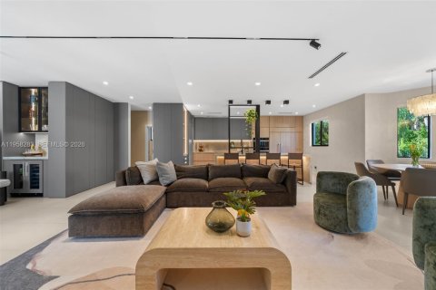 House in Weston, Florida 4 bedrooms, 195.09 sq.m. № 2022056 - photo 30