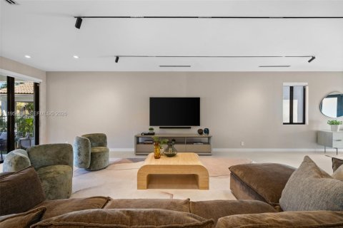 House in Weston, Florida 4 bedrooms, 195.09 sq.m. № 2022056 - photo 29