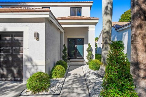 House in Weston, Florida 4 bedrooms, 195.09 sq.m. № 2022056 - photo 20