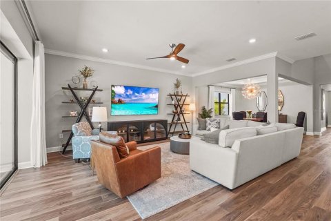 Casa en venta en Lakewood Ranch, Florida, 6 dormitorios, 494.52 m2 № 1677187 - foto 21