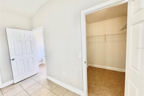 Villa ou maison à vendre à Kissimmee, Floride: 4 chambres, 145.21 m2 № 1843160 - photo 17