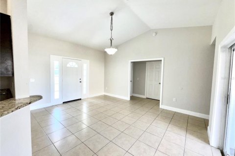 Villa ou maison à vendre à Kissimmee, Floride: 4 chambres, 145.21 m2 № 1843160 - photo 6