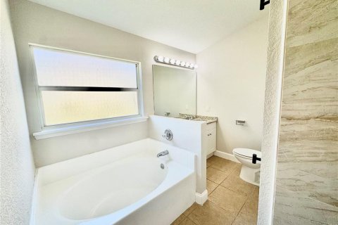 Villa ou maison à vendre à Kissimmee, Floride: 4 chambres, 145.21 m2 № 1843160 - photo 7