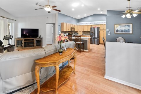 Villa ou maison à vendre à San Antonio, Floride: 3 chambres, 125.88 m2 № 2389411 - photo 12